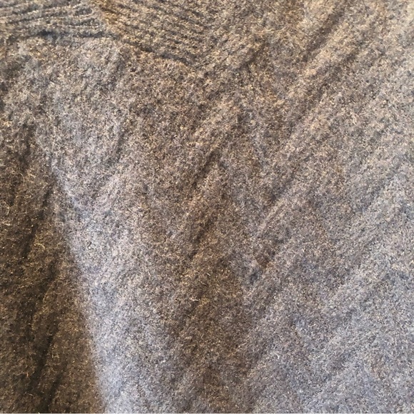 NWT Chicos tunic sweater herringbone texture navy blue super soft deep v neck M - Picture 3 of 10